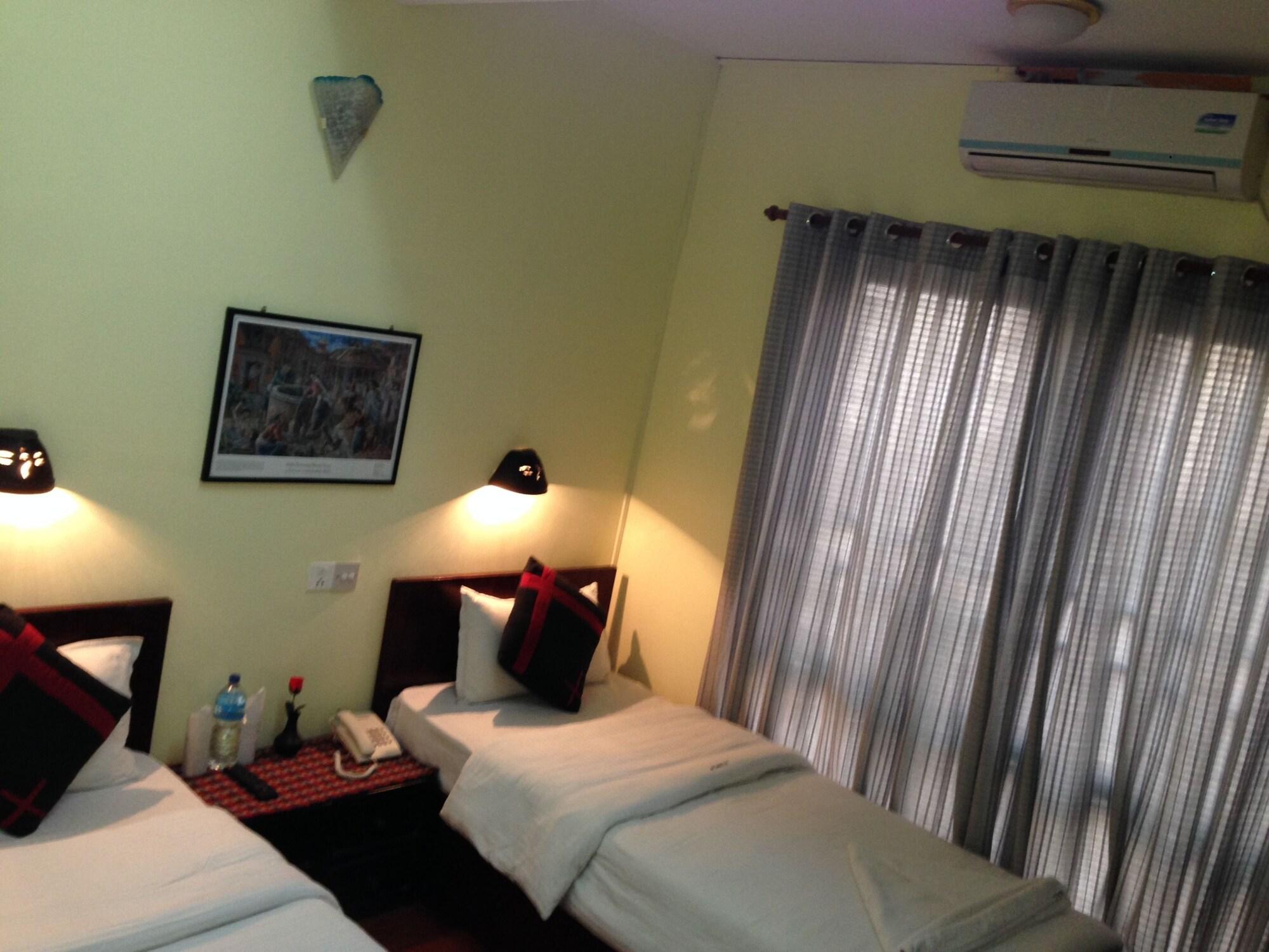 Hotel Buddha Land Katmandu Kültér fotó